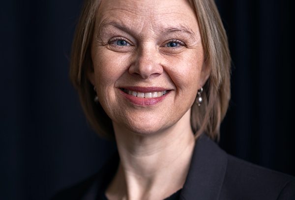 Linda den Braven